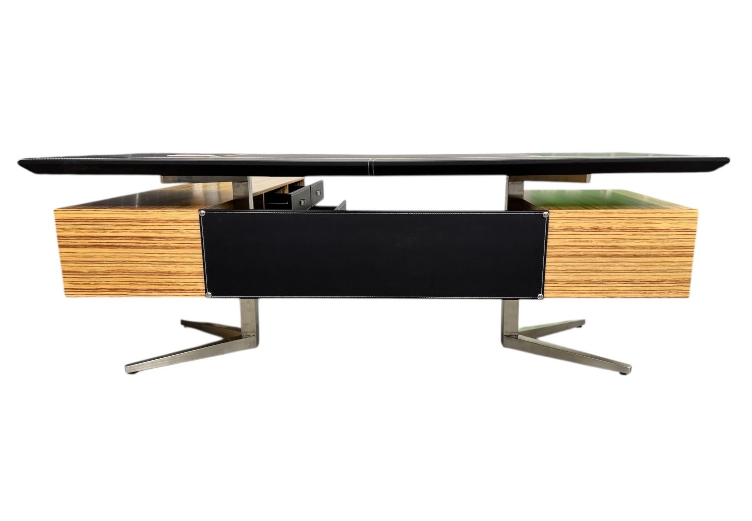 Büromöbel Chef Schreibtisch Bari schwarz - Holz Chef Büromöbel Edelstahl Füße